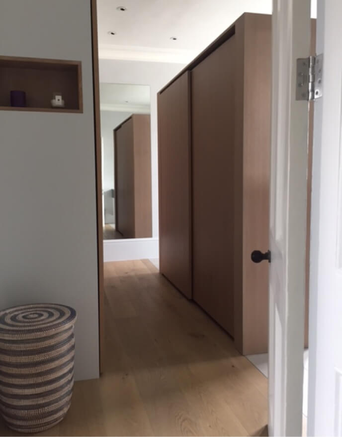 2RL- StPeterSquare_corredor