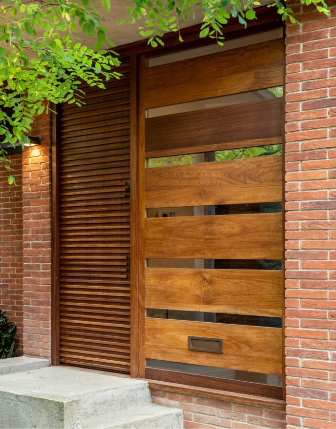 8RTheGardenHouse_window_door